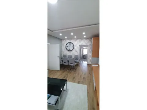 Prodaja, kuća, 250m², Niš, Srbija - image 10