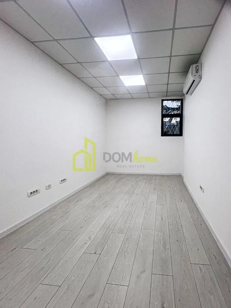 Sale, office space, 294m², Blok 5, Podgorica