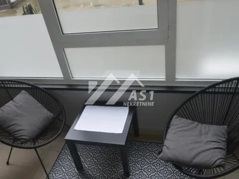 Izdavanje, jednosoban stan, 35m², Bulevar Oslobodjenja, Novi Sad Sve Podlokacije - image 9