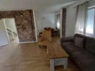 Rent, house, 200m², Blok 9, Podgorica - image 3