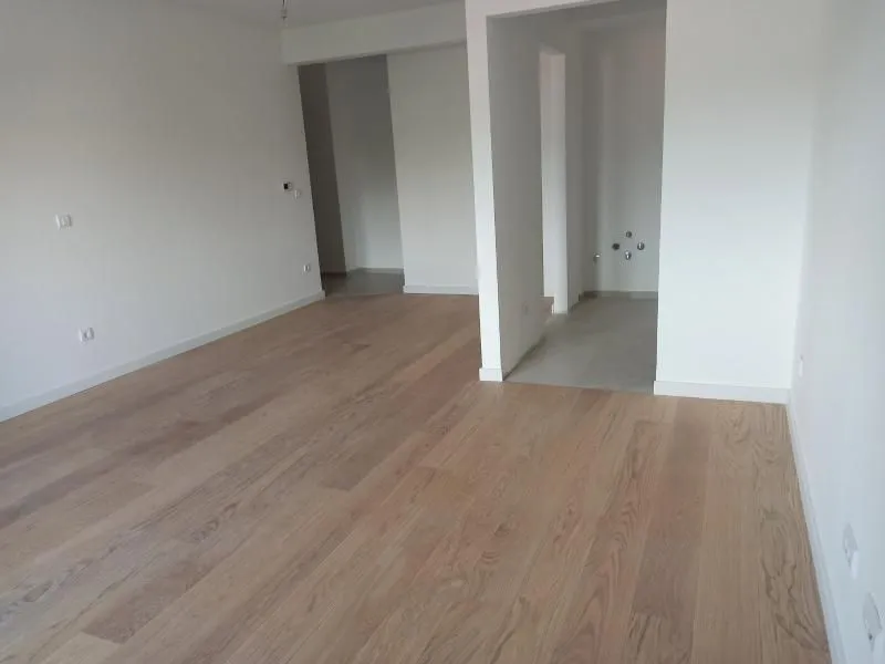 Sale, three bedroom apartment, 91m², Neimar, Vračar Sve Podlokacije