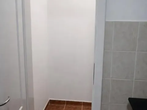 Izdavanje, garsonjera, 32m², Nova Detelinara, Novi Sad Sve Podlokacije - image 7