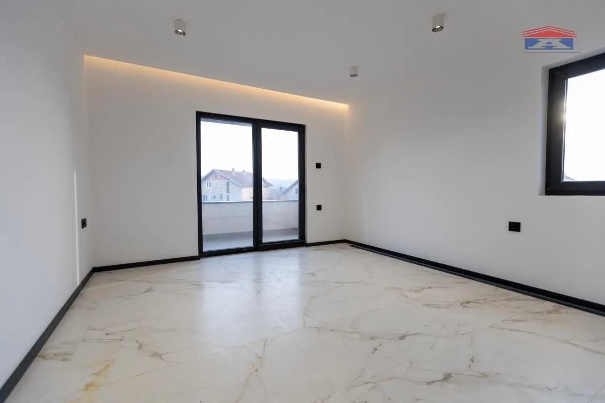 Sale, house, 122m², Veternik, Novi Sad Sve Podlokacije
