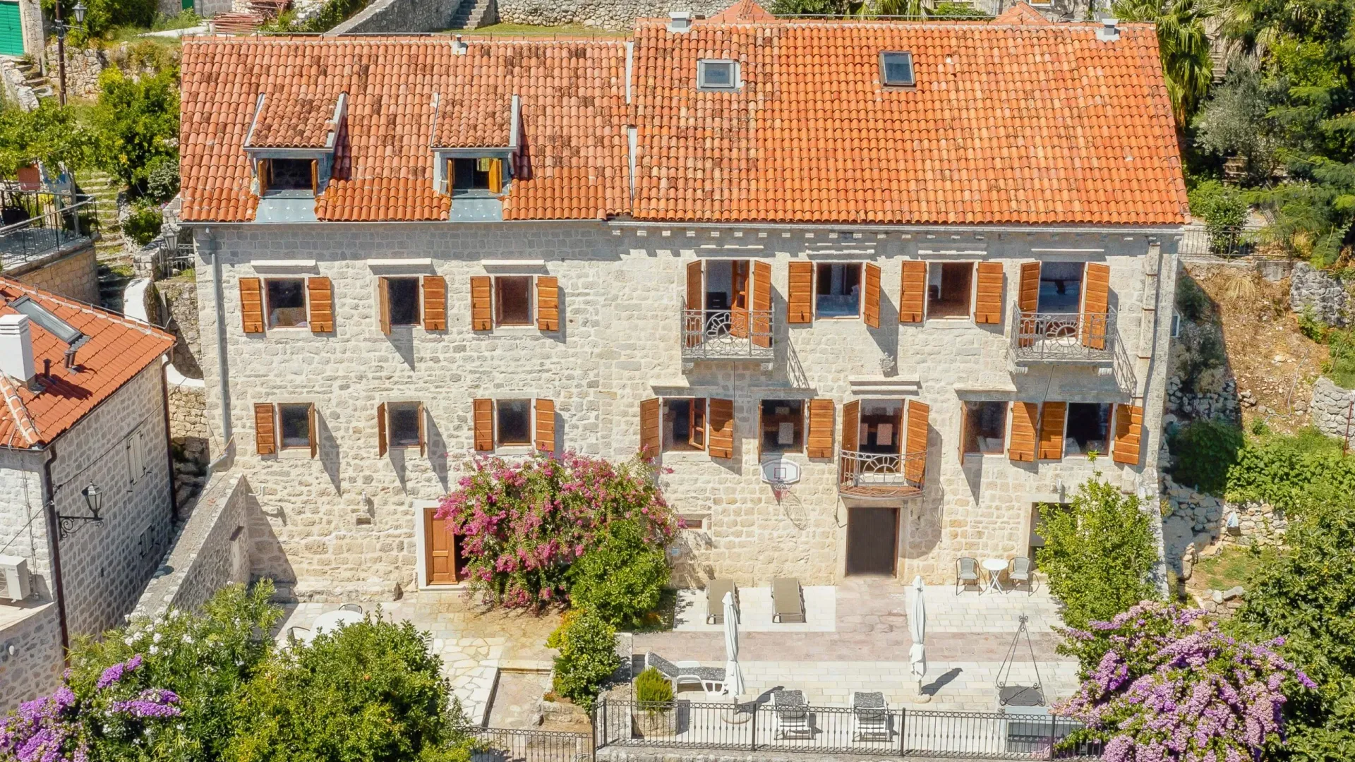 Sale, house, 484m², Perast, Kotor