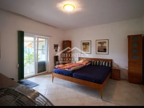 Prodaja, kuća, 304m², Kikinda, Srbija - image 11