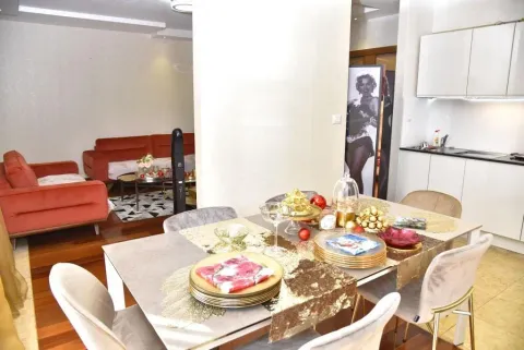 Rent, four bedroom apartment, 130m², Centar, Podgorica - image 3