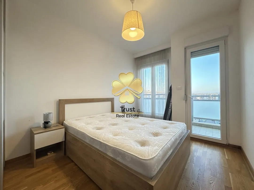 Izdavanje, jednosoban stan, 50m², City Kvart, Podgorica