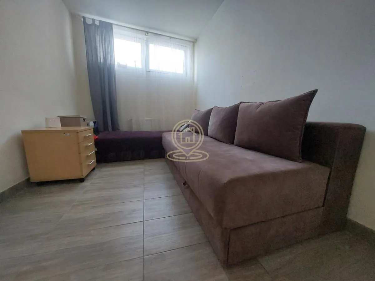 Prodaja, trosoban stan, 58m², Petrovaradin, Novi Sad