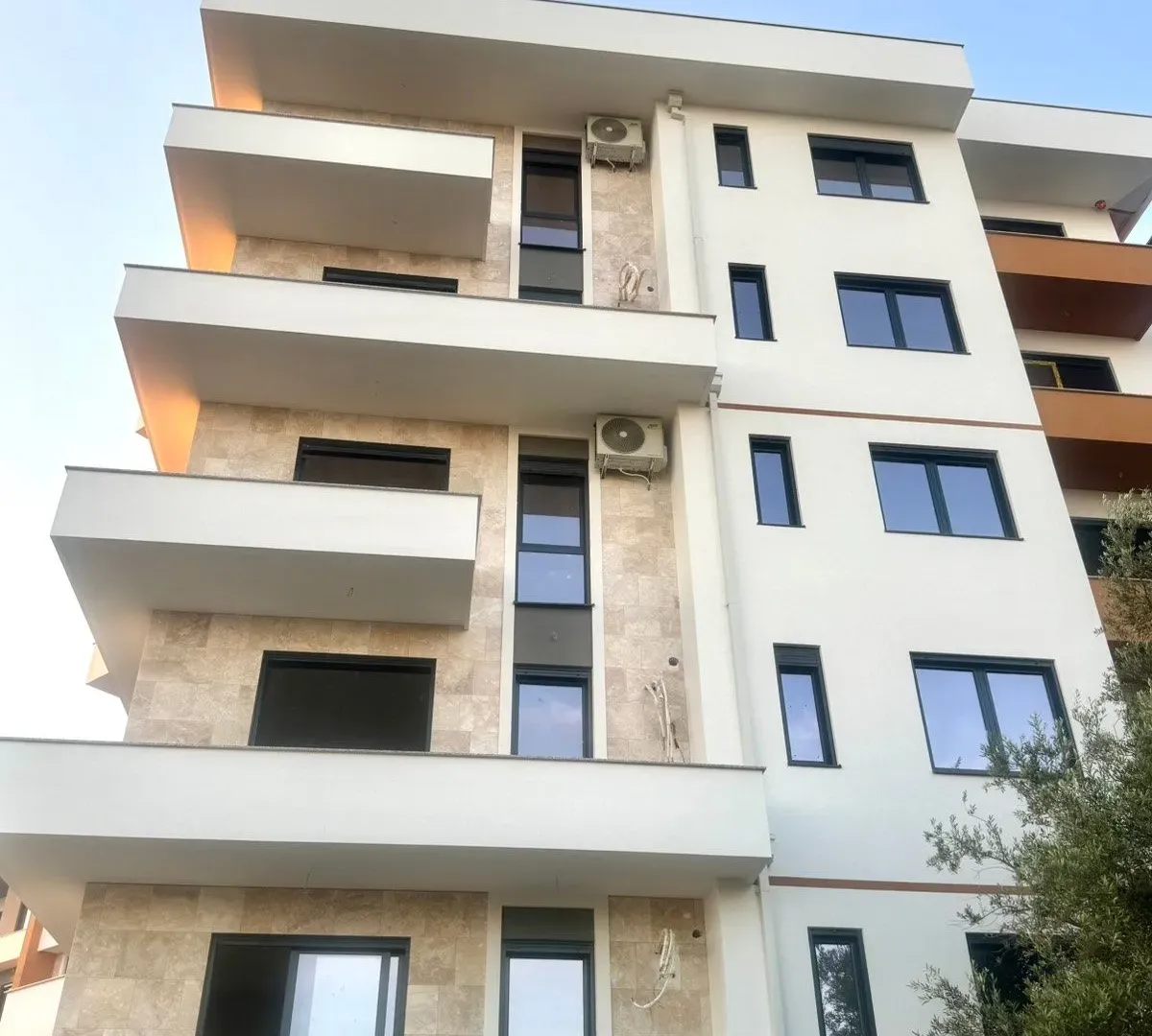 Prodaja, jednosoban stan, 48m², Pinješ, Ulcinj