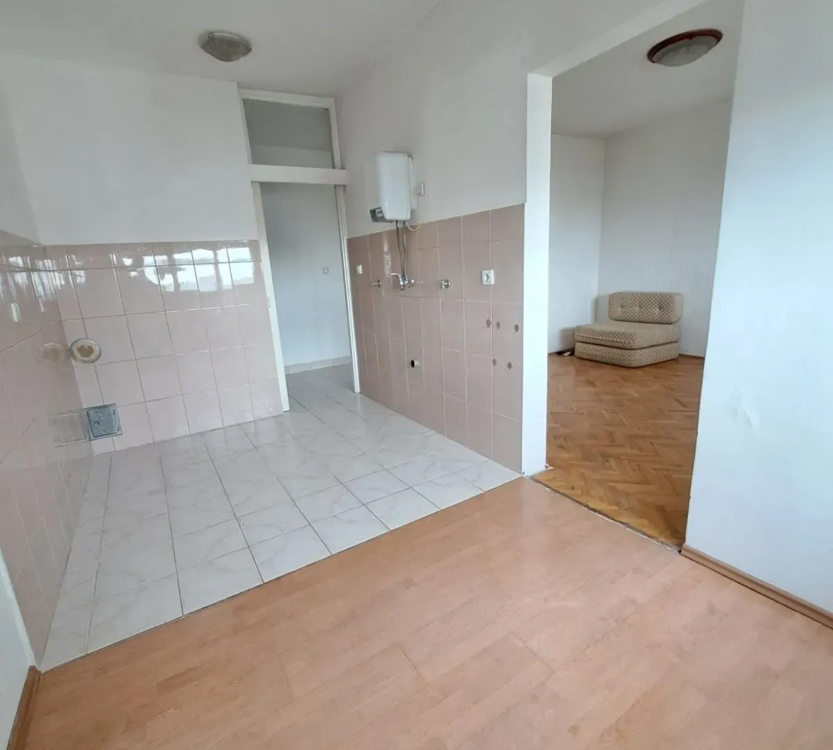 Sale, one bedroom apartment, 47m², Baston, Podgorica