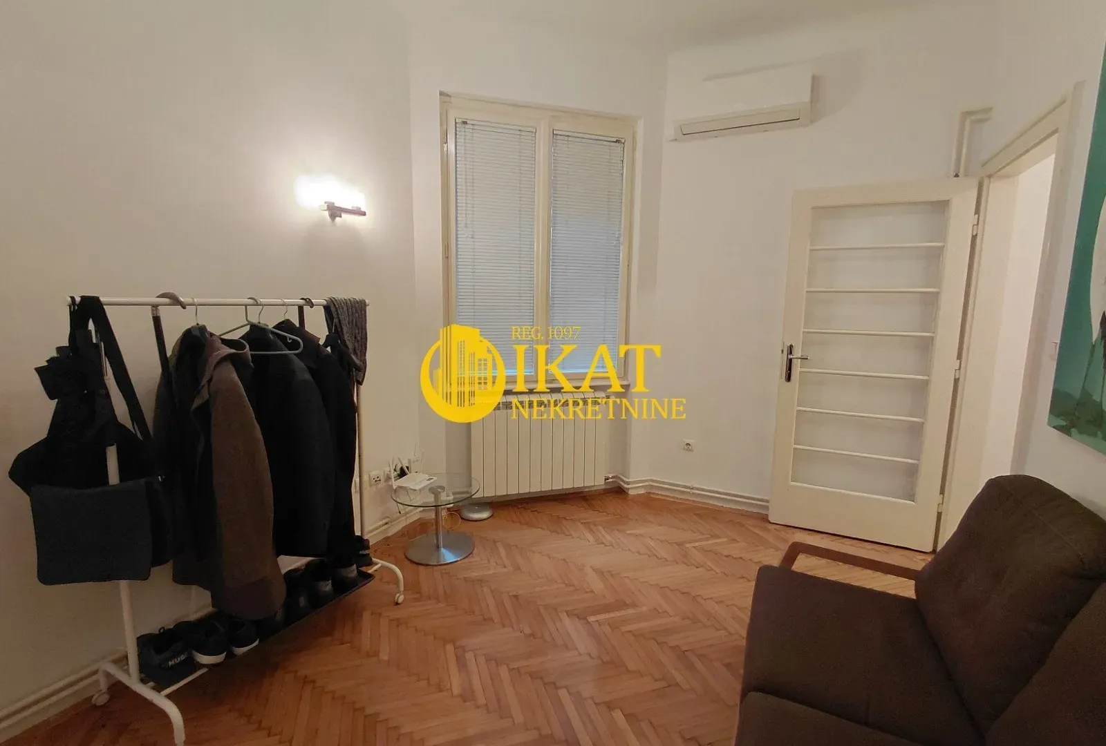 Izdavanje, dvosoban stan, 60m², Stari Grad, Beograd