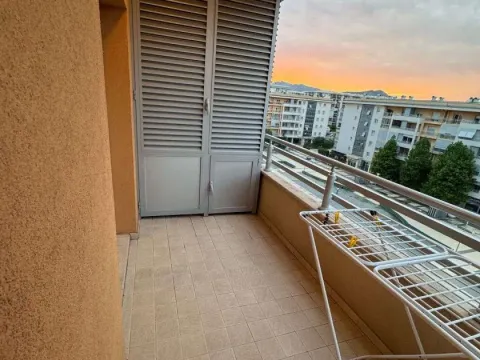 Rent, one bedroom apartment, 55m², City Kvart, Podgorica - image 6