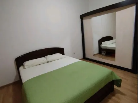 Izdavanje, jednosoban stan, 60m², Đenovići, Herceg Novi - image 2