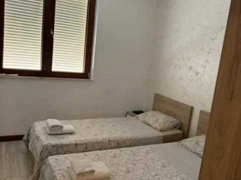 Rent, two bedroom apartment, 70m², Donja Lastva, Tivat - image 8