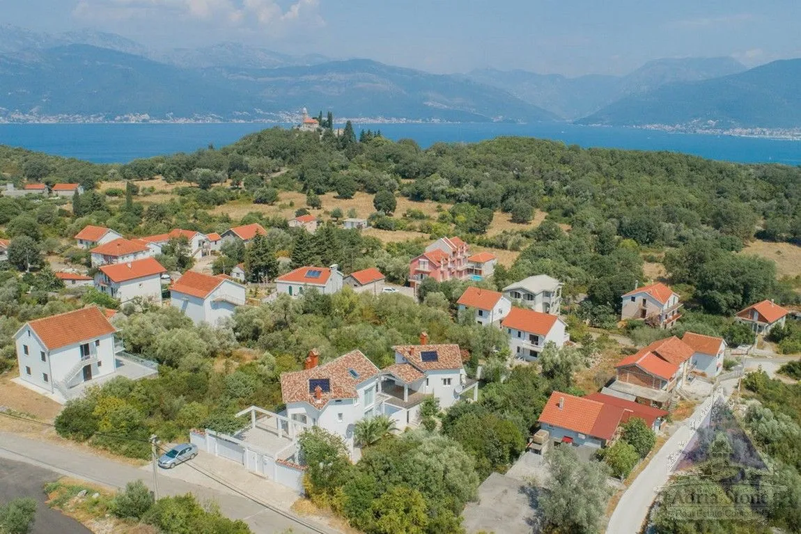 Prodaja, kuća, 525m², Radovići, Tivat