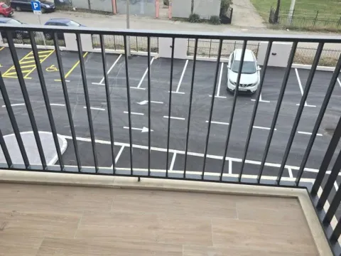 Izdavanje, jednosoban stan, 40m², Tološi, Podgorica - image 9