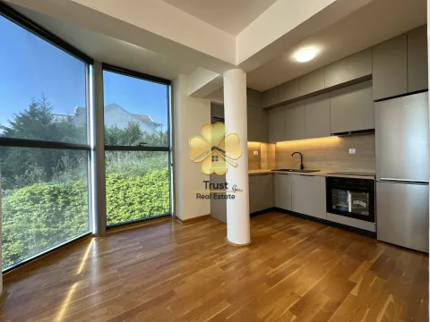 Izdavanje, trosoban stan, 110m², Gorica C, Podgorica - image 5