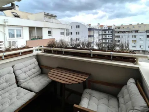 Prodaja, četvorosoban stan, 66m², Petrovaradin, Novi Sad - image 13