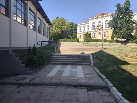 Prodaja, poslovni prostor, 40m², Centar, Loznica - image 2
