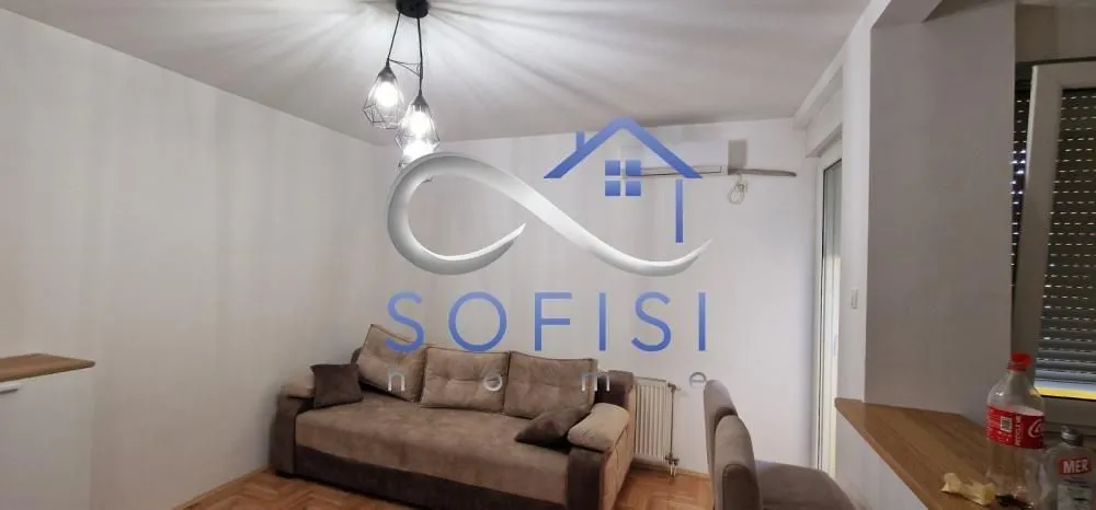 Izdavanje, stan, 28m², Grbavica, Novi Sad Sve Podlokacije