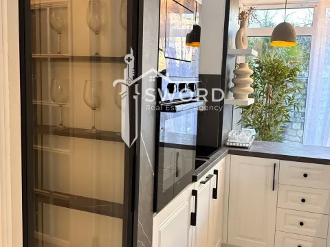 Sale, three bedroom apartment, 110m², Prčanj, Kotor - image 9