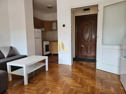 Izdavanje, dvosoban stan, 43m², Grbavica, Novi Sad Sve Podlokacije - image 5