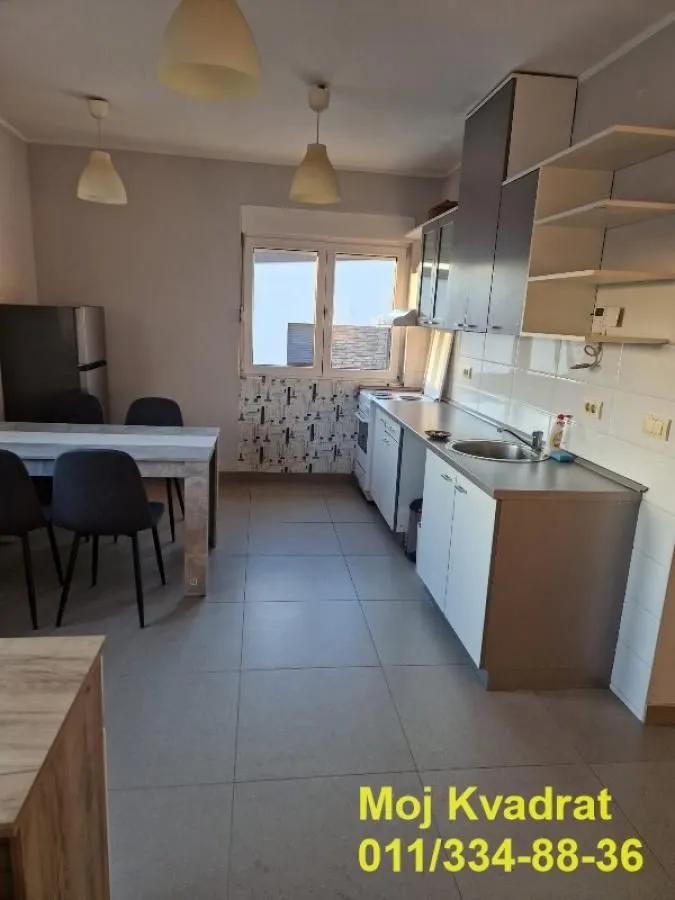 Rent, three bedroom apartment, 90m², Lekino Brdo, Voždovac Sve Podlokacije