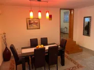 Prodaja, kuća, 236m², Tološi, Podgorica - image 5