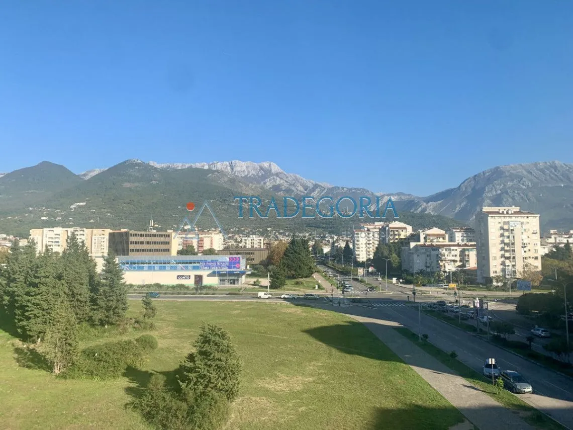 Prodaja, jednosoban stan, 85m², Bar, Crna Gora
