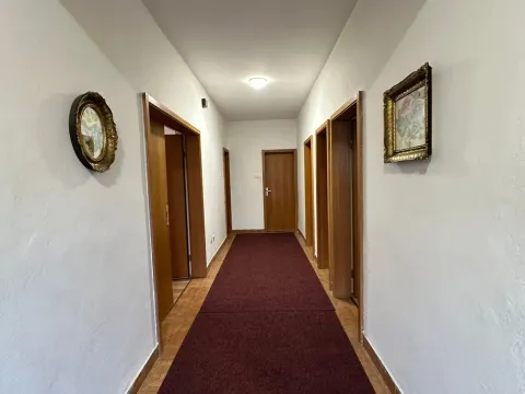 Izdavanje, dvosoban stan, 80m², Masline, Podgorica - image 3