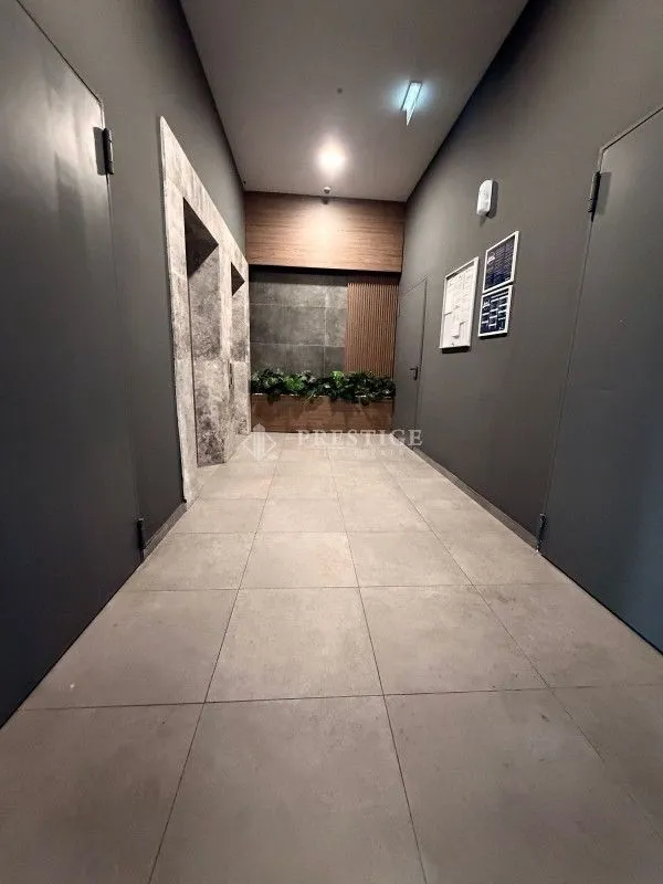 Izdavanje, jednosoban stan, 47m², Stari Aerodrom, Podgorica