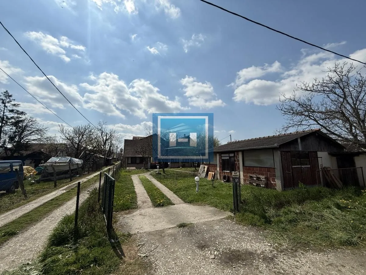 Prodaja, kuća, 160m², Kupusara, Jagodina