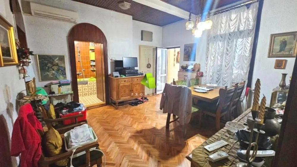 Izdavanje, poslovni prostor, 76m², Medijana, Niš