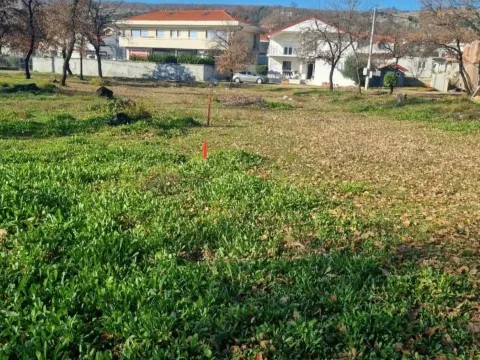 Prodaja, plac, 972m², Vranići, Podgorica - image 3