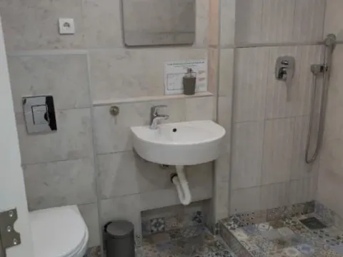 Sale, two bedroom apartment, 59m², Profesorska Kolonija, Palilula Sve Podlokacije - image 7