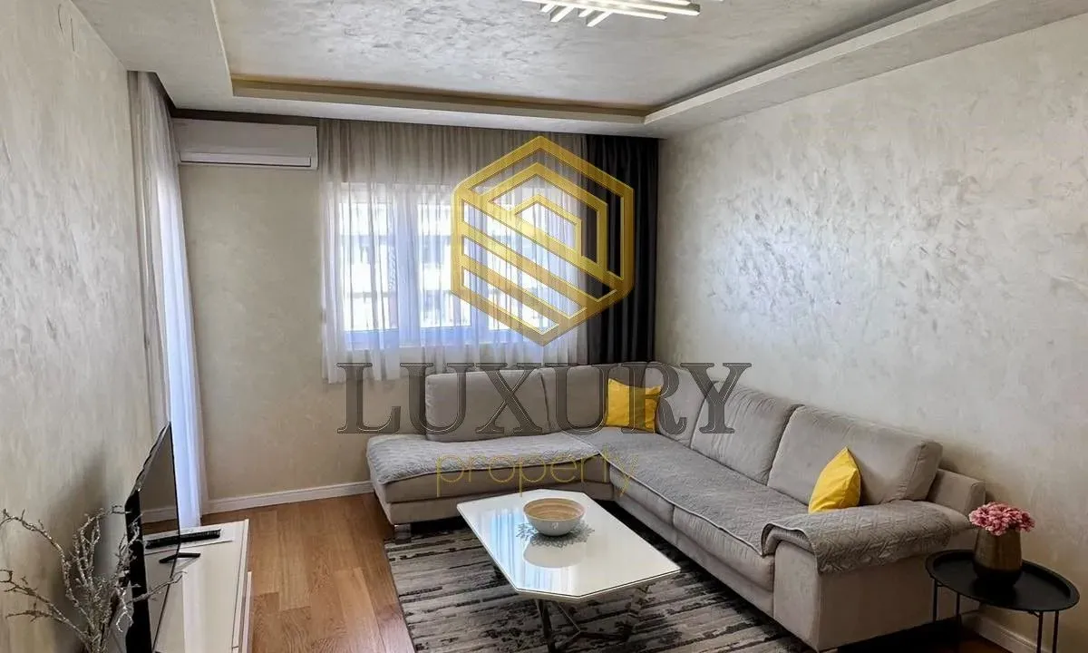 Rent, two bedroom apartment, 68m², Central Point, Podgorica