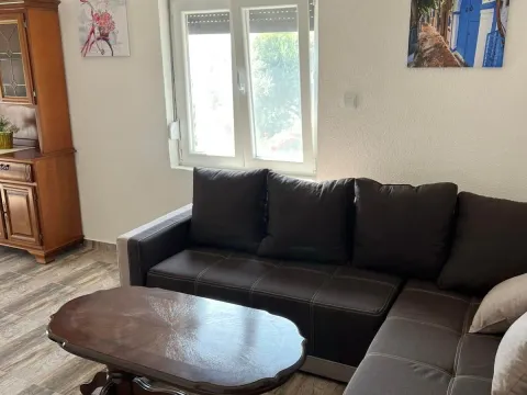 Rent, house, 130m², Dobra Voda, Budva - image 14