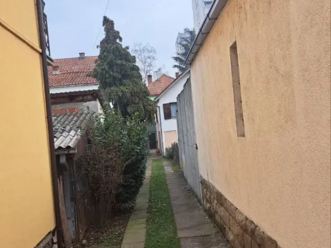 Prodaja, kuća, 54m², Centar, Čačak - image 12