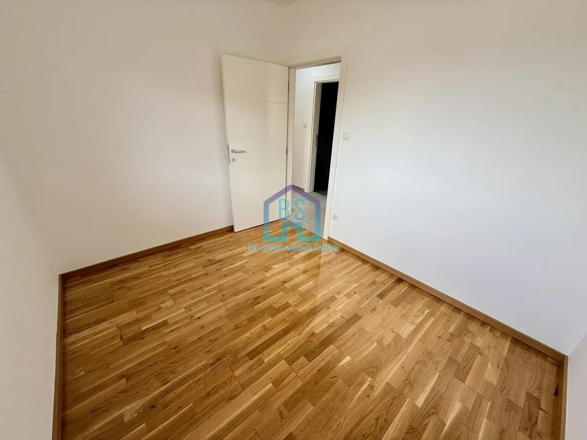 Prodaja, trosoban stan, 74m², Veternik, Novi Sad Sve Podlokacije