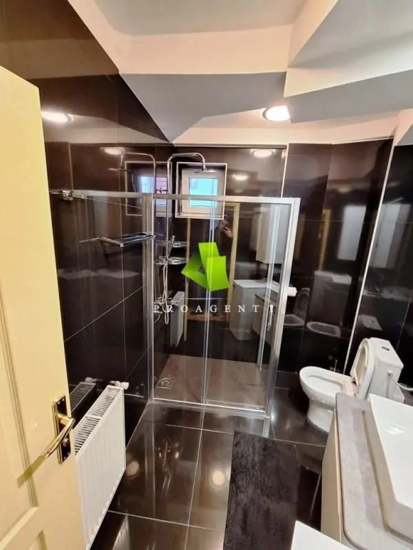Rent, office space, 620m², Medijana, Niš