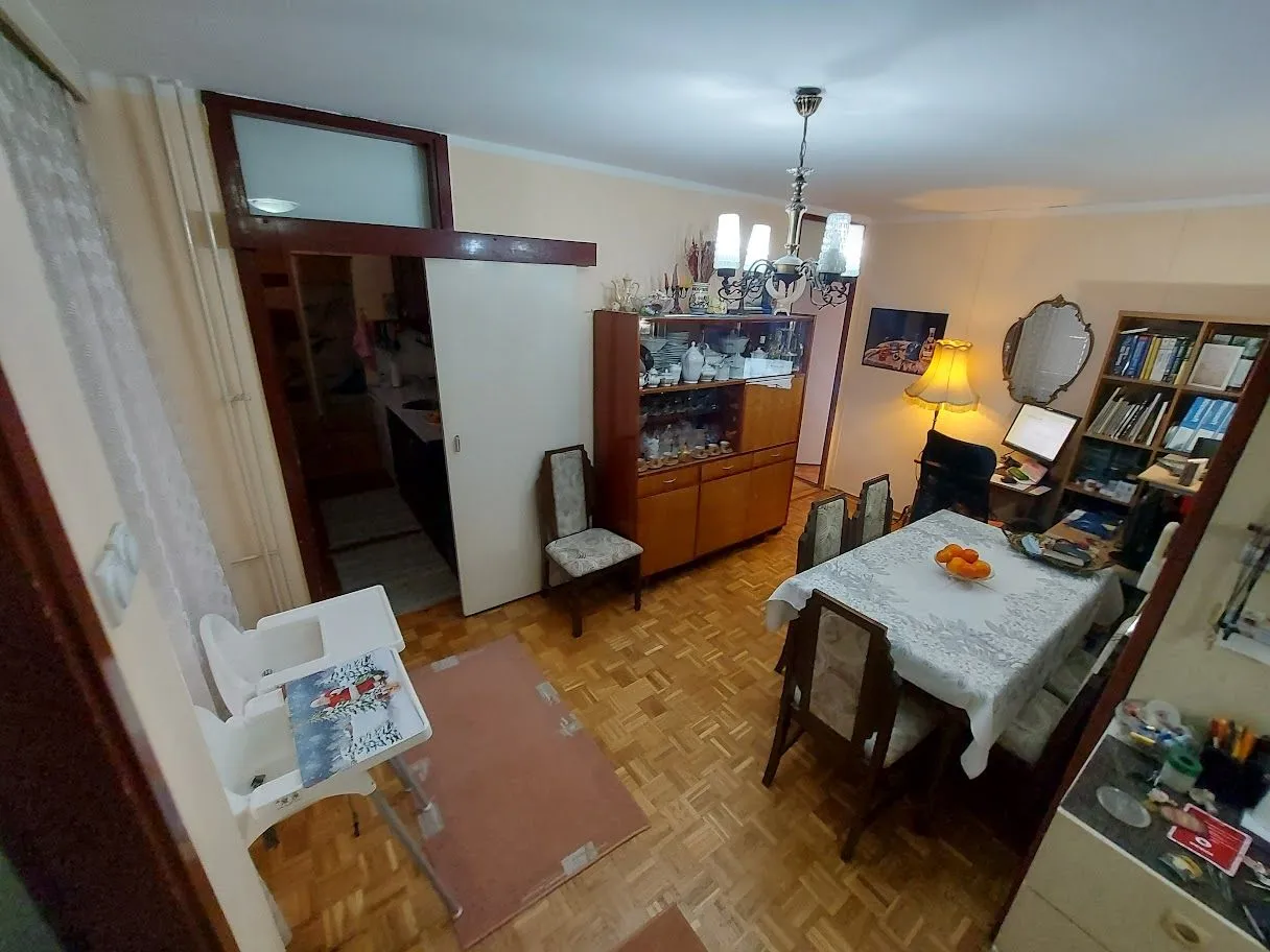 Sale, four bedroom apartment, 96m², Novi Beograd Blok 19, Novi Beograd Sve Podlokacije