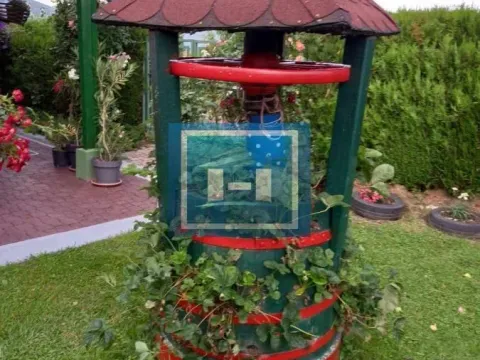 Sale, house, 350m², Lipova, Vrnjačka Banja - image 8