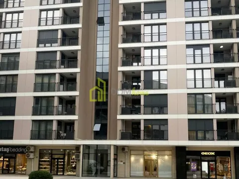 Izdavanje, jednosoban stan, 57m², City Kvart, Podgorica - image 1