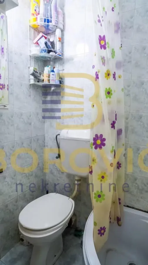 Prodaja, garsonjera, 25m², Šumice, Beograd