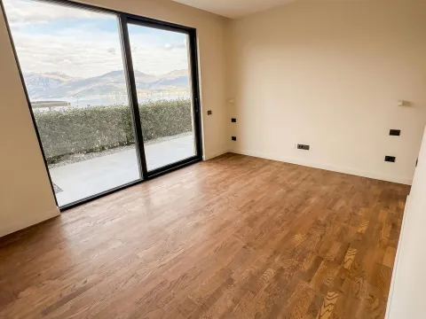 Prodaja, dvosoban stan, 183m², Krašići, Tivat - image 7