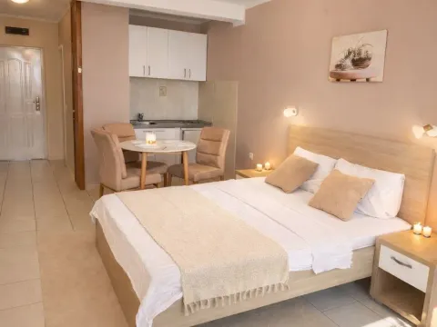 Sale, studio apartment, 27m², Rafailovići, Budva - image 7