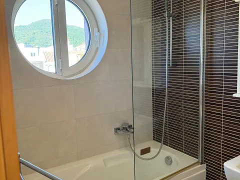 Sale, two bedroom apartment, 105m², Centar, Budva - image 6