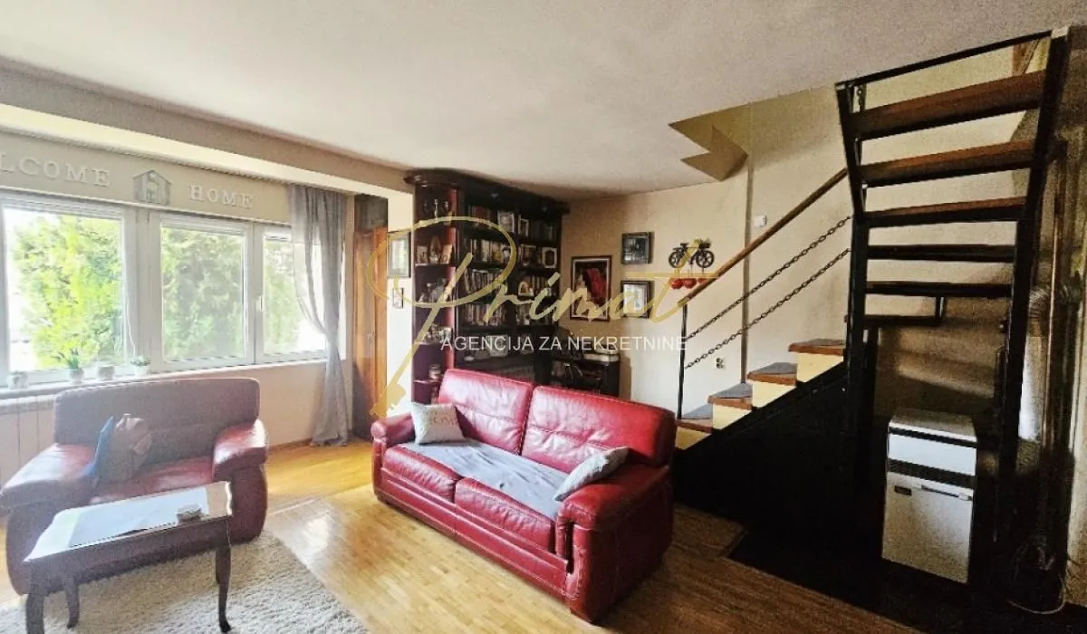 Prodaja, četvorosoban stan, 74m², Palilula Sve Podlokacije, Beograd