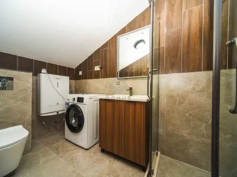 Prodaja, jednosoban stan, 50m², Tološi, Podgorica - image 4