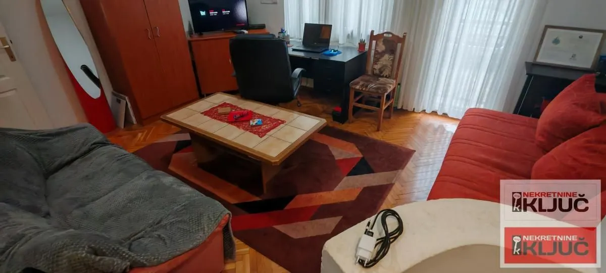 Izdavanje, jednosoban stan, 25m², Centar, Novi Sad